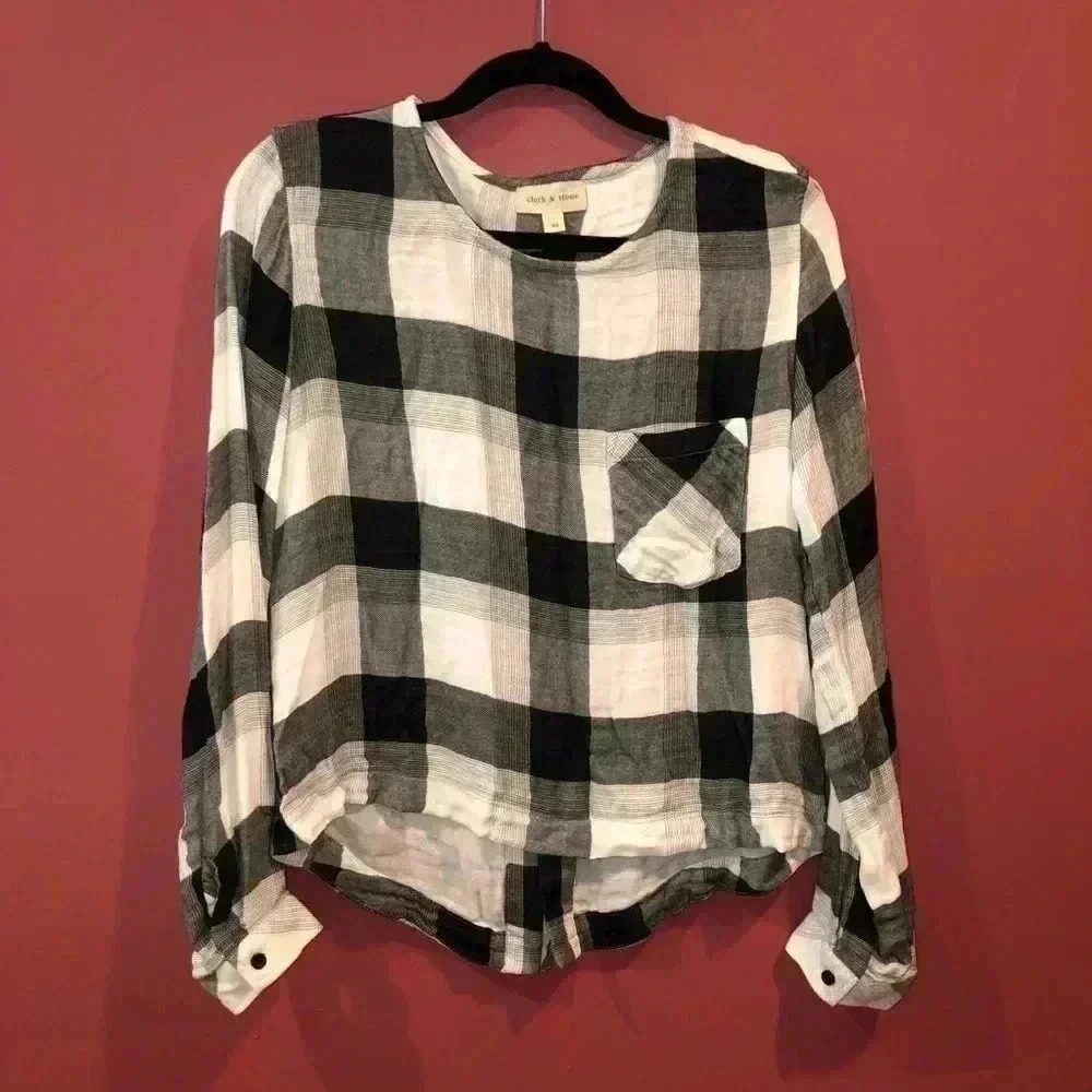 Cloth & Stone Long Sleeve Top